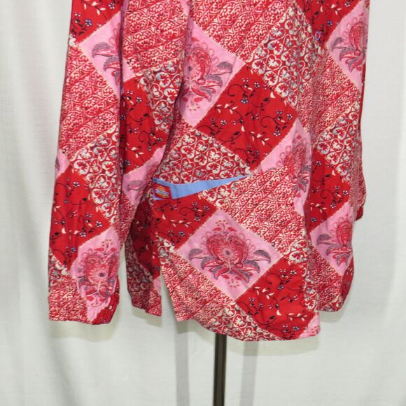 Dickies Red Pink Heart Floral Long Sleeve Snap Front Cotton Scrub Top Size XS - Picture 2 of 6